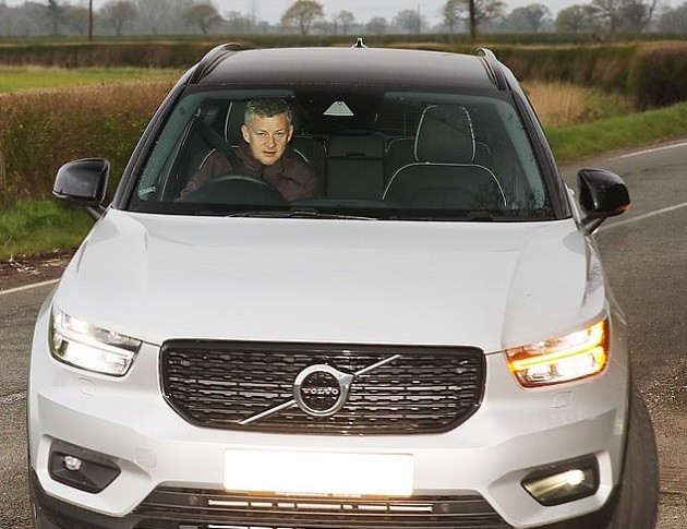 Marcus Rashford arrives at Manchester United training ground after injury blow - Ảnh - Bóng Đá