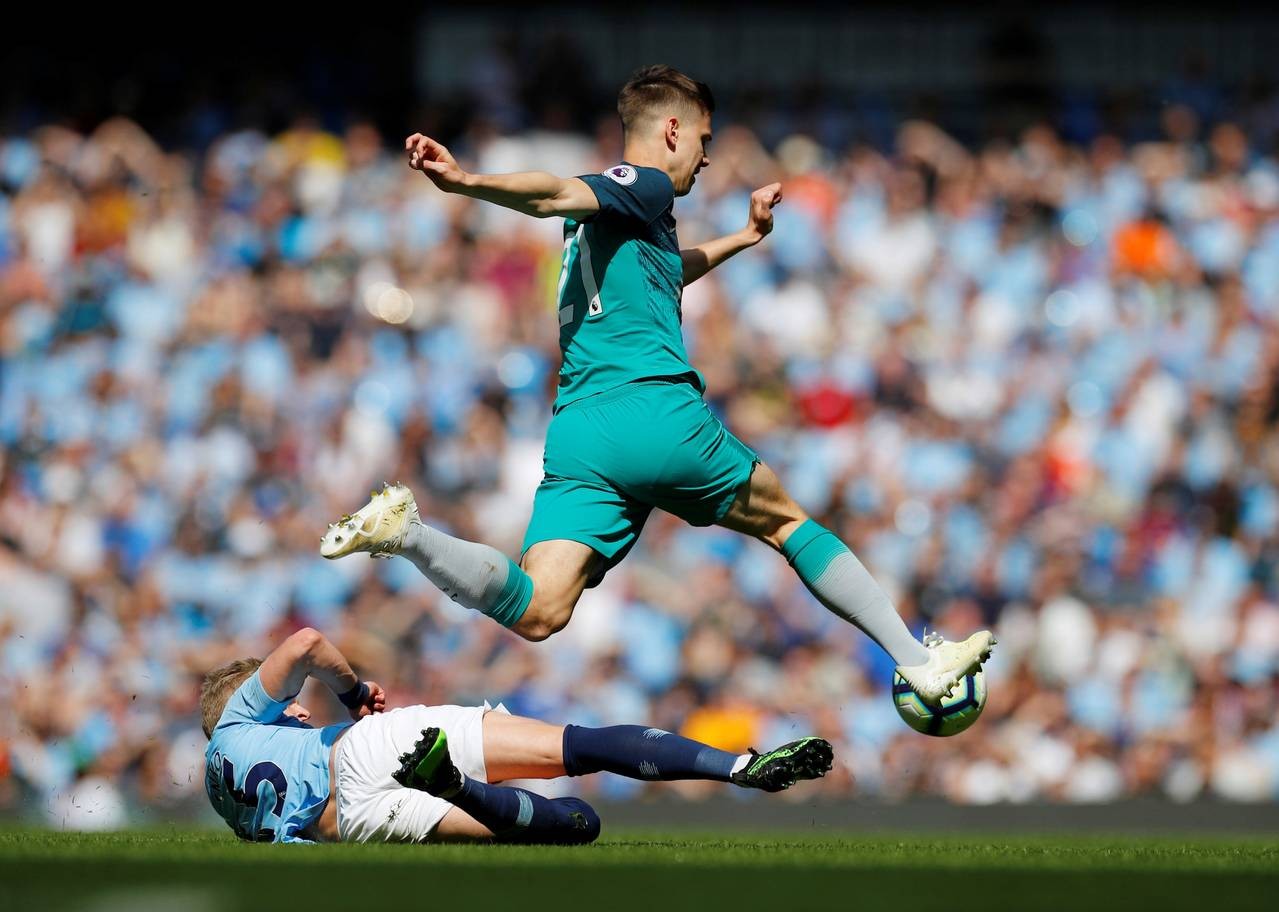 Pictures: Manchester United players arrive at Carrington after Tranmere win - Bóng Đá