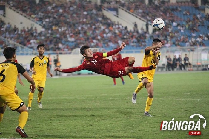 Đình Trọng, Quang Hải dự bị... HLV Park Hang-seo đang toan tính điều gì? - Bóng Đá