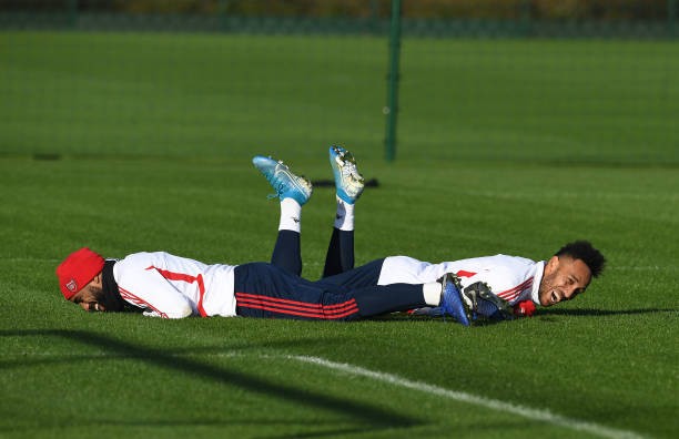 Nghiền nát Southampton, Liverpool tiến gần đến kỷ lục của Arsenal - Bóng Đá