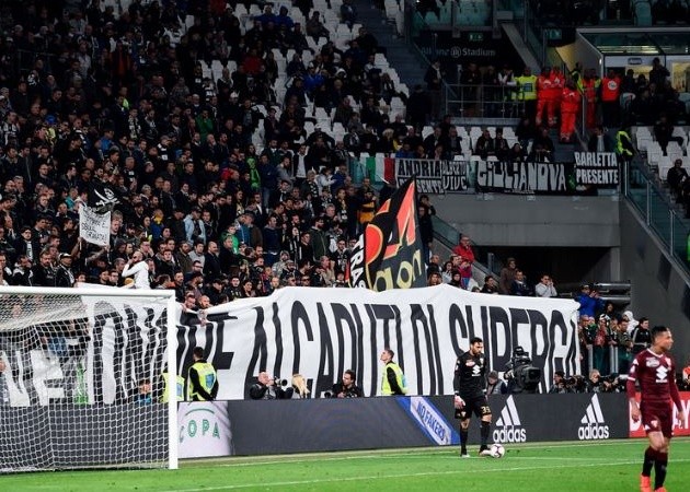 Gạt bỏ thù hận, CĐV Juventus có hành động đẹp trong Derby della Mole - Bóng Đá