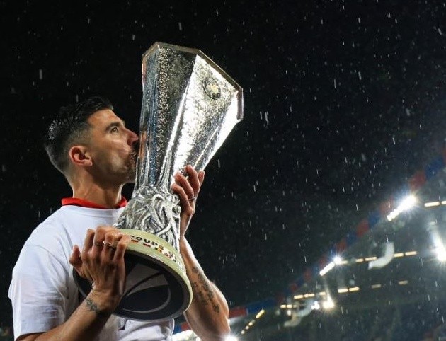 Chùm ảnh: Sự nghiệp thăng trầm của ngôi sao xấu số Antonio Reyes - Bóng Đá