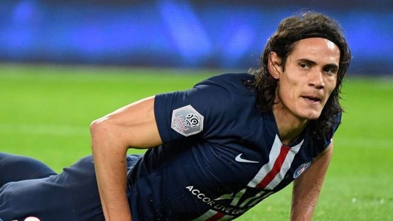 Edinson Cavani 'bids farewell' to PSG teammates as Man Utd miss out on transfer - Bóng Đá