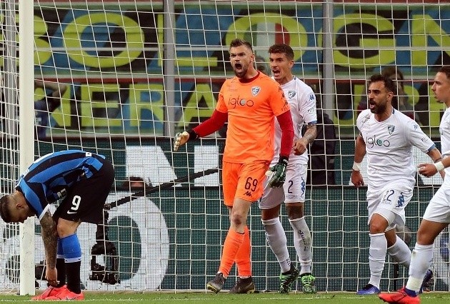 Nước mắt Empoli, nụ cười Inter trong đêm điên rồi ở Giuseppe Meazza - Bóng Đá