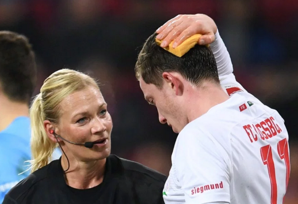 Biabiana Steinhaus khiến Bayern bị 'cắt sóng' ở Iran - Bóng Đá