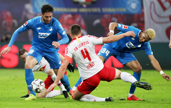 Đánh rơi chiến thắng trước đội bóng tương lai và đây là phản ứng của 