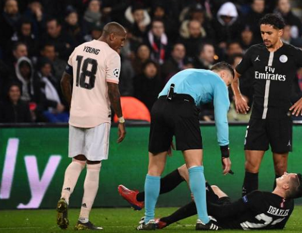 TRỰC TIẾP PSG 1-2 Man United (3-2): PSG mất người (H2) - Bóng Đá