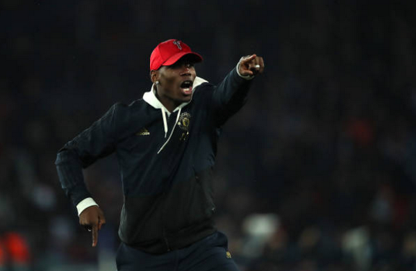 Man United đi tiếp và đây là hành động của Paul Pogba - Bóng Đá