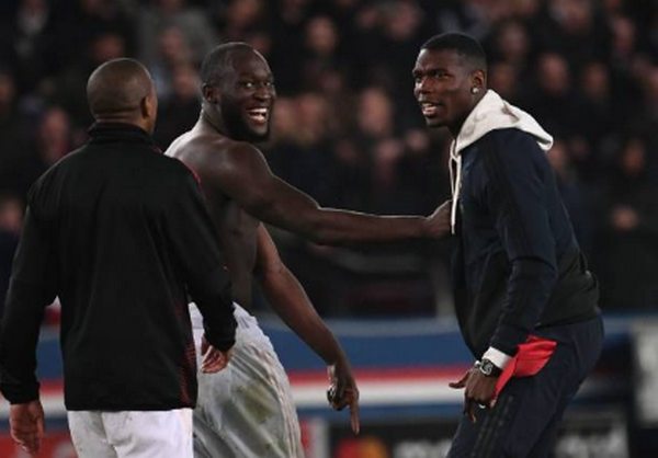 Man United đi tiếp và đây là hành động của Paul Pogba - Bóng Đá