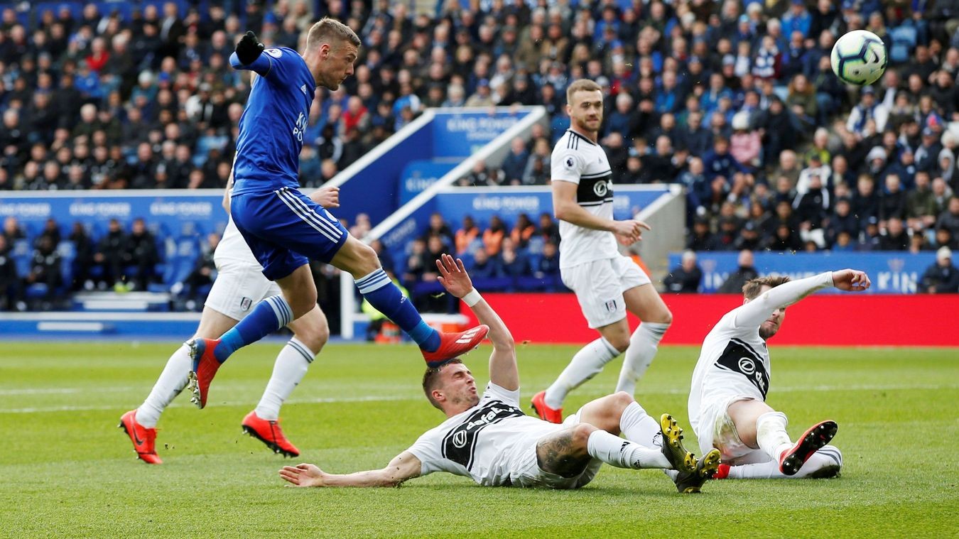 10 khoảnh khắc ấn tượng nhất vòng 30 Premier League - Bóng Đá