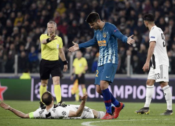 Trở về mái nhà xưa, Morata hành động 'không thể tin nổi' với đàn anh - Bóng Đá