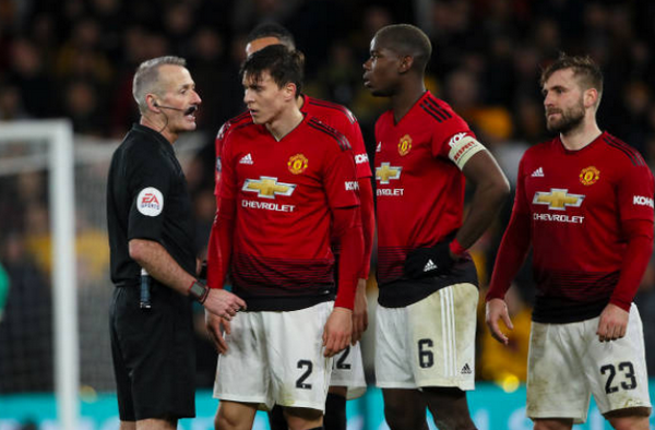 Thua Wolves nhưng Man United nên cảm thấy may mắn vì điều này (Lindelof thoát thẻ đỏ) - Bóng Đá