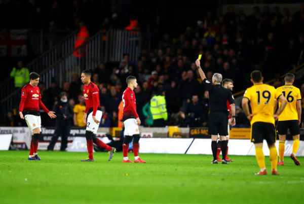 Thua Wolves nhưng Man United nên cảm thấy may mắn vì điều này (Lindelof thoát thẻ đỏ) - Bóng Đá