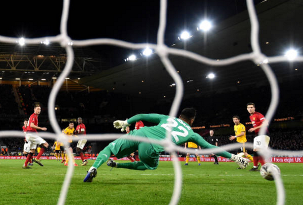 Thua Wolves nhưng Man United nên cảm thấy may mắn vì điều này (Lindelof thoát thẻ đỏ) - Bóng Đá