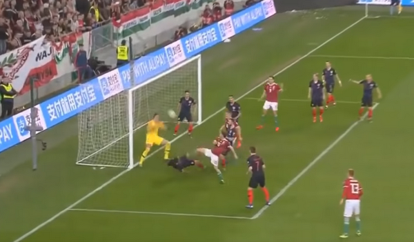 Thua sốc Hungary, Quả Bóng Vàng và các đồng đội tự làm khó mình - Bóng Đá