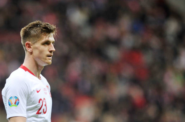 Piatek gọi Lewandowski trả lời, Ba Lan vững vàng trên đỉnh - Bóng Đá