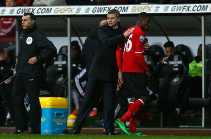 Được Solskjaer động viên, Zaha quyết tâm tìm đến huyền thoại Bờ Biển Ngà - Bóng Đá