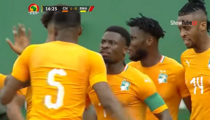 Được Solskjaer động viên, Zaha quyết tâm tìm đến huyền thoại Bờ Biển Ngà - Bóng Đá