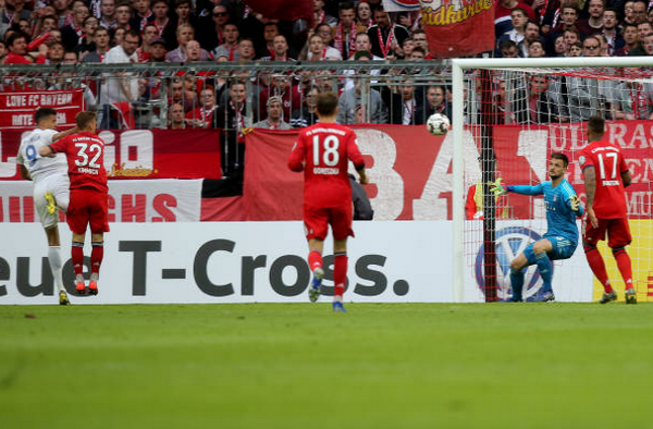 Rượt đuổi không tưởng, Bayern đi tiếp mặc cho đối thủ lập hattrick - Bóng Đá