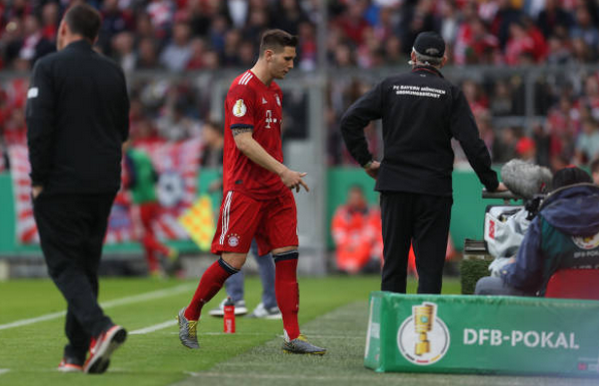 Rượt đuổi không tưởng, Bayern đi tiếp mặc cho đối thủ lập hattrick - Bóng Đá