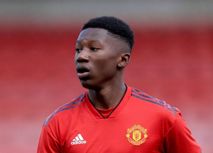 Di’Shon Bernard ký hợp đồng với Man United - Bóng Đá