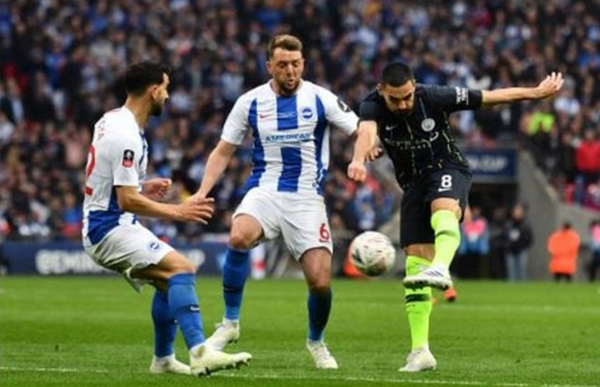 Suýt ăn thẻ đỏ nhưng đây mới là lý do Walker 'bị' Pep cho nghỉ sớm - Bóng Đá