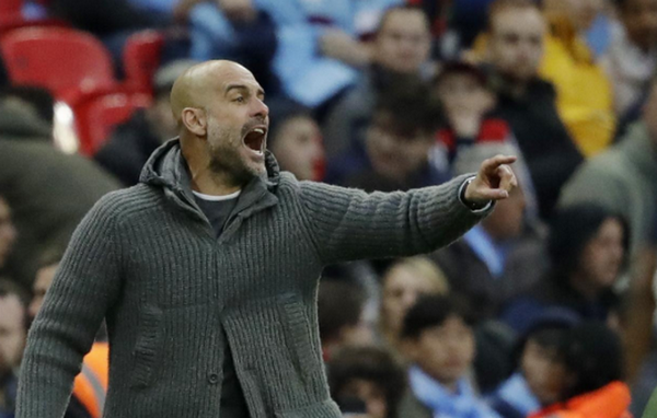 Suýt ăn thẻ đỏ nhưng đây mới là lý do Walker 'bị' Pep cho nghỉ sớm - Bóng Đá