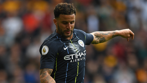 Suýt ăn thẻ đỏ nhưng đây mới là lý do Walker 'bị' Pep cho nghỉ sớm - Bóng Đá