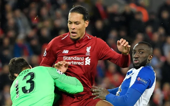 Van Dijk chọn Sterling vậy tiền đạo Man City chọn ai? - Bóng Đá