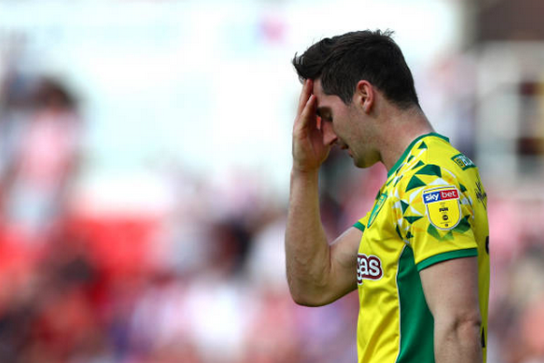 Mất điểm đáng tiếc, 'Chim Hoàng Yến' bỏ lỡ cơ hội lên hạng - Bóng Đá