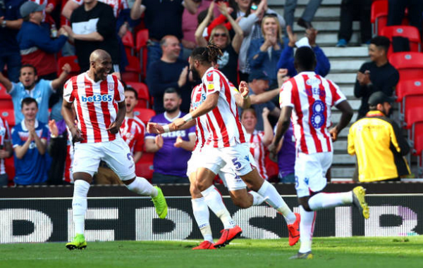 Mất điểm đáng tiếc, 'Chim Hoàng Yến' bỏ lỡ cơ hội lên hạng - Bóng Đá