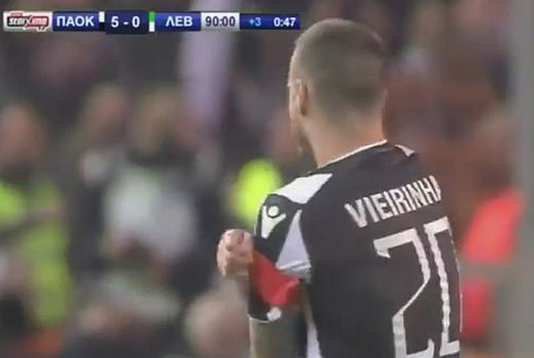 Cảm động, cầu thủ chấn thương vẫn được vào sân vì lý do đặc biệt - Bóng Đá