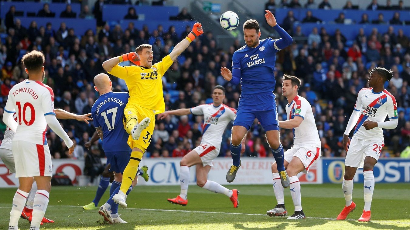 CHÍNH THỨC! Xác định CLB cuối cùng tại Premier League xuống hạng - Bóng Đá