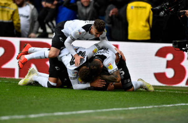 Frank Lampard tham dự vòng thăng hạng - Bóng Đá