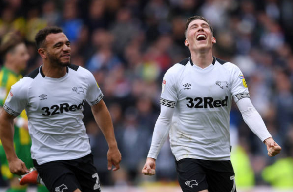 Frank Lampard tham dự vòng thăng hạng - Bóng Đá