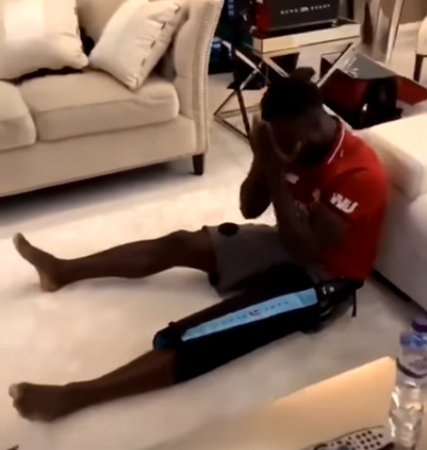 Naby Keita ăn mừng khó đỡ sau khi Liverpool tạo địa chấn - Bóng Đá