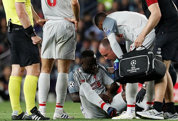 Naby Keita ăn mừng khó đỡ sau khi Liverpool tạo địa chấn - Bóng Đá