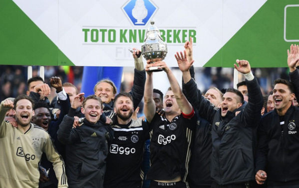 Barca gục ngã chỉ ra đội bóng duy nhất có thể ăn 3 mùa này - Bóng Đá