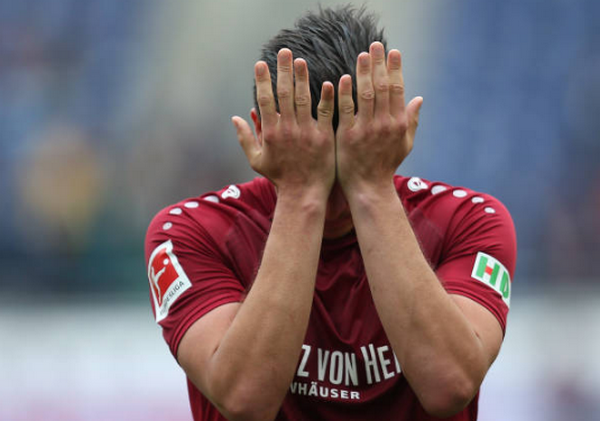 Một đêm, Bundesliga CHÍNH THỨC xác định 2 đội xuống hạng - Bóng Đá