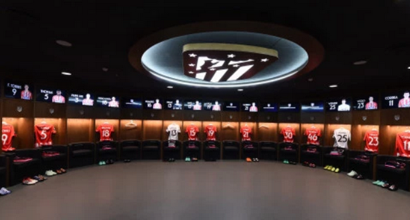 Phòng thay đồ của Liverpool và Tottenham trong trận chung kết - Bóng Đá