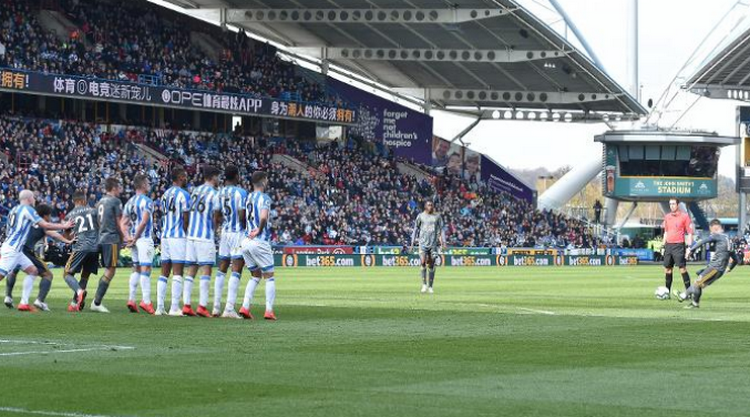 2018/19 đã tìm ra 5 chuyên gia đá phạt mới cho Premier League - Bóng Đá