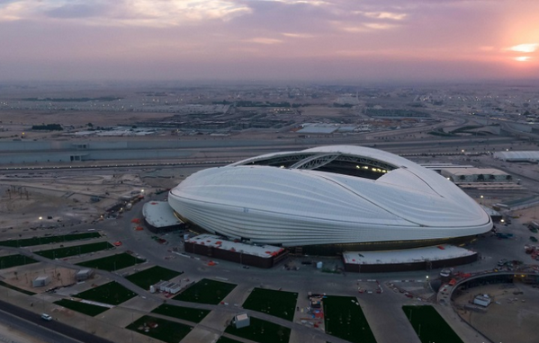 Choáng ngợp! Qatar ra mắt SVĐ tuyệt đẹp cho World Cup 2022 - Bóng Đá