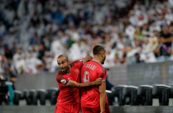 Choáng ngợp! Qatar ra mắt SVĐ tuyệt đẹp cho World Cup 2022 - Bóng Đá