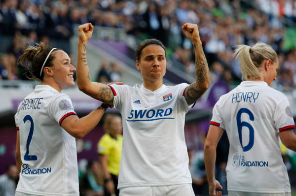 CHÍNH THỨC! Đã có đội bóng đầu tiên 4 năm liên tiếp vô địch Champions League  - Bóng Đá