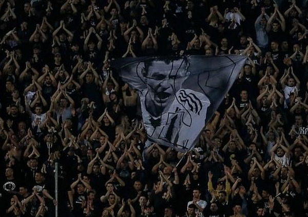 Đây! Màn tri ân khiến Real Madrid phải 'hổ thẹn' (Sasa Ilic) - Bóng Đá