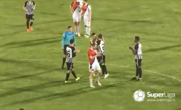 Đây! Màn tri ân khiến Real Madrid phải 'hổ thẹn' (Sasa Ilic) - Bóng Đá