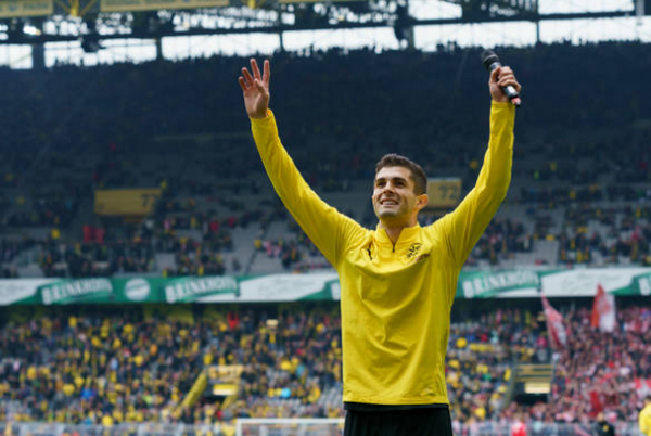 Christian Pulisic ra mắt Chelsea - Bóng Đá