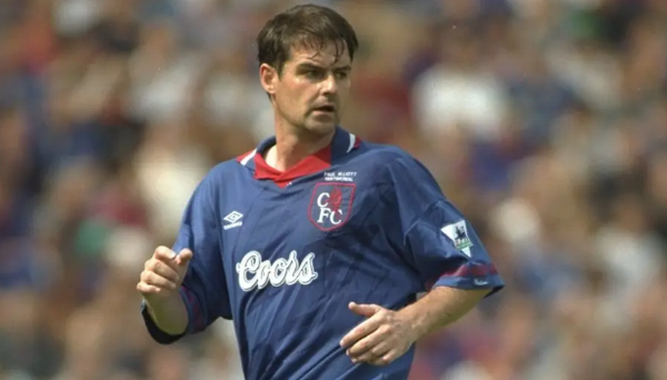 Huyền thoại Chelsea ngồi vào ghế nóng, Andrew Robertson đã thấy mặt trời (Steve Clarke) - Bóng Đá