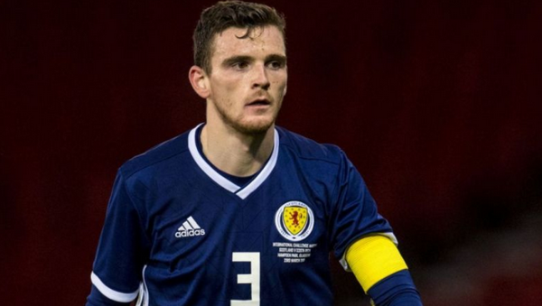 Huyền thoại Chelsea ngồi vào ghế nóng, Andrew Robertson đã thấy mặt trời (Steve Clarke) - Bóng Đá