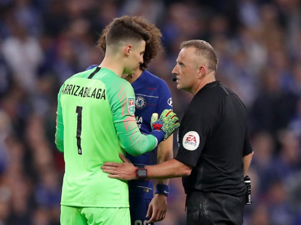 Willy Caballero gia hạn hợp đồng - Bóng Đá